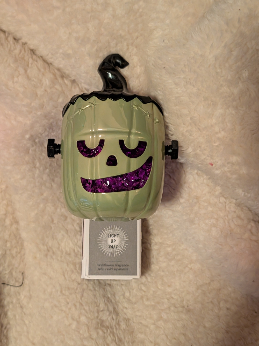 Bath & Body Works Green Frankenstein Pumpkin Wallflower with Purple Accents